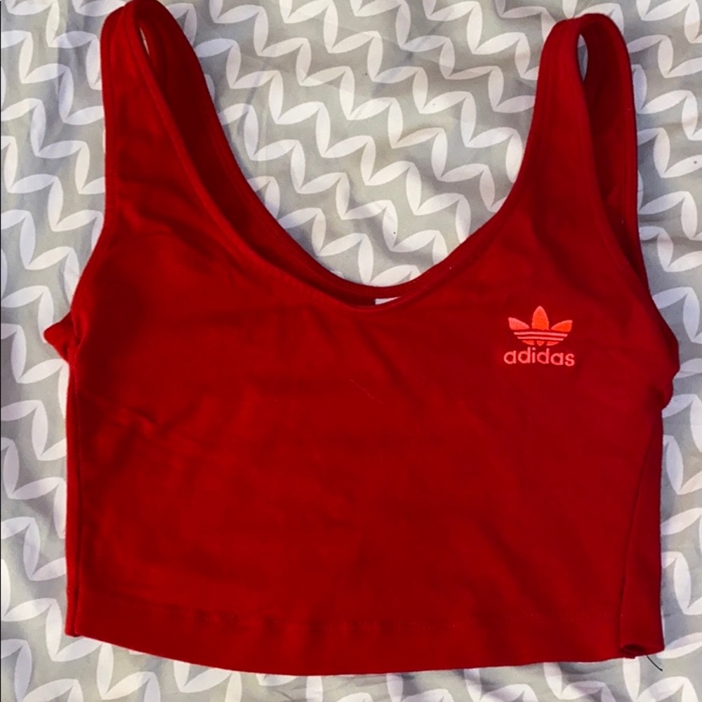 New Adidas XS Sports Bra. Size 6/XS